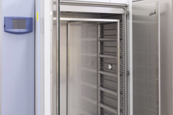 Specifické užití přístrojů teplotní techniky nejen ve zdravotnictví a farmacii Specifické užití přístrojů teplotní techniky nejen ve zdravotnictví a farmacii