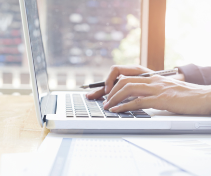 Service-Unterstützung On-Line